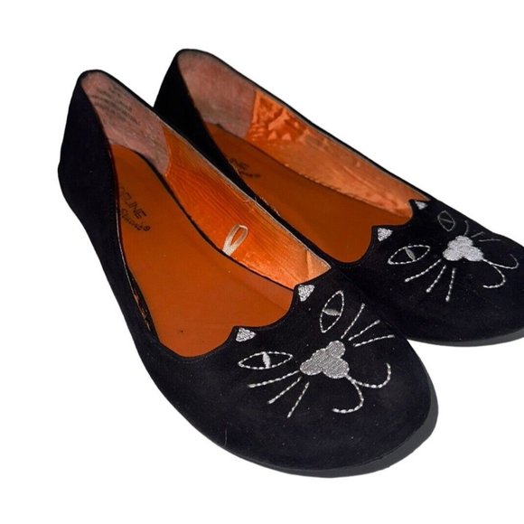 Madeline Stuart Shoes Madeline Stuart Womens Catty Embroidered Cat